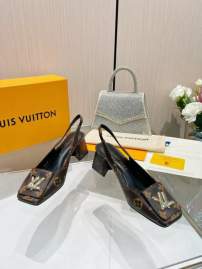 Picture of Louis Vuitton Shoes _SKULVsz35-41513576.5cmmnf0357